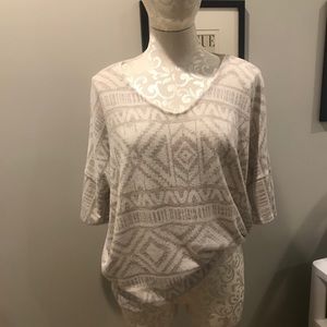 Blu-Pepper boutique brand Aztec print Top